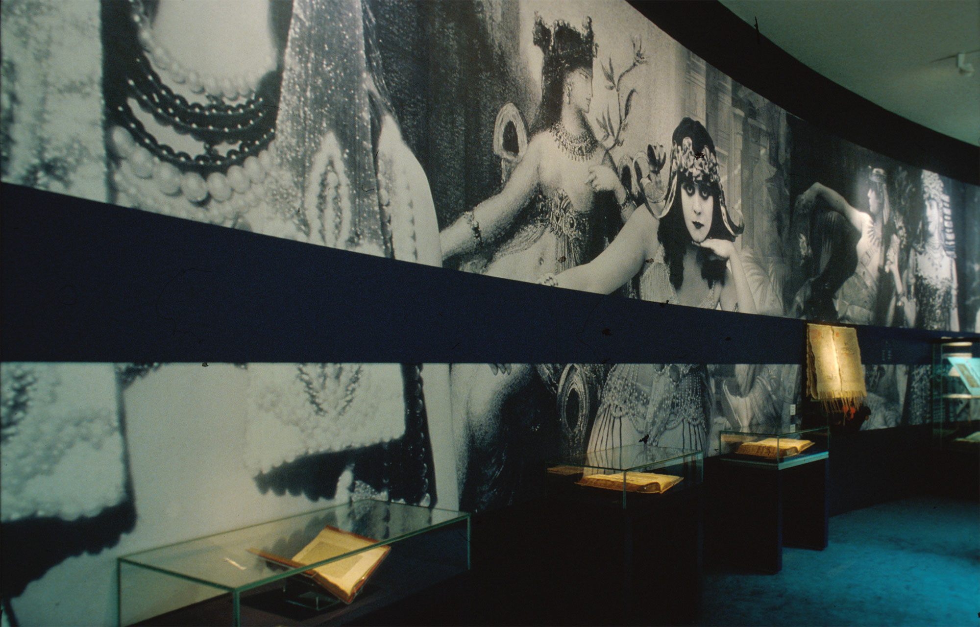 Featured image for Cleopatra from History to Myth Exhibition